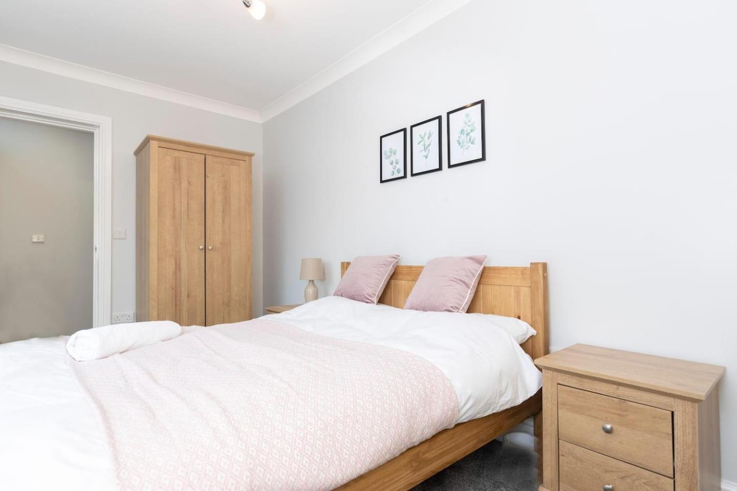 Modern 2 Bedroom Perfect For Family Friends And Workers Саут-Шилдс Екстер'єр фото