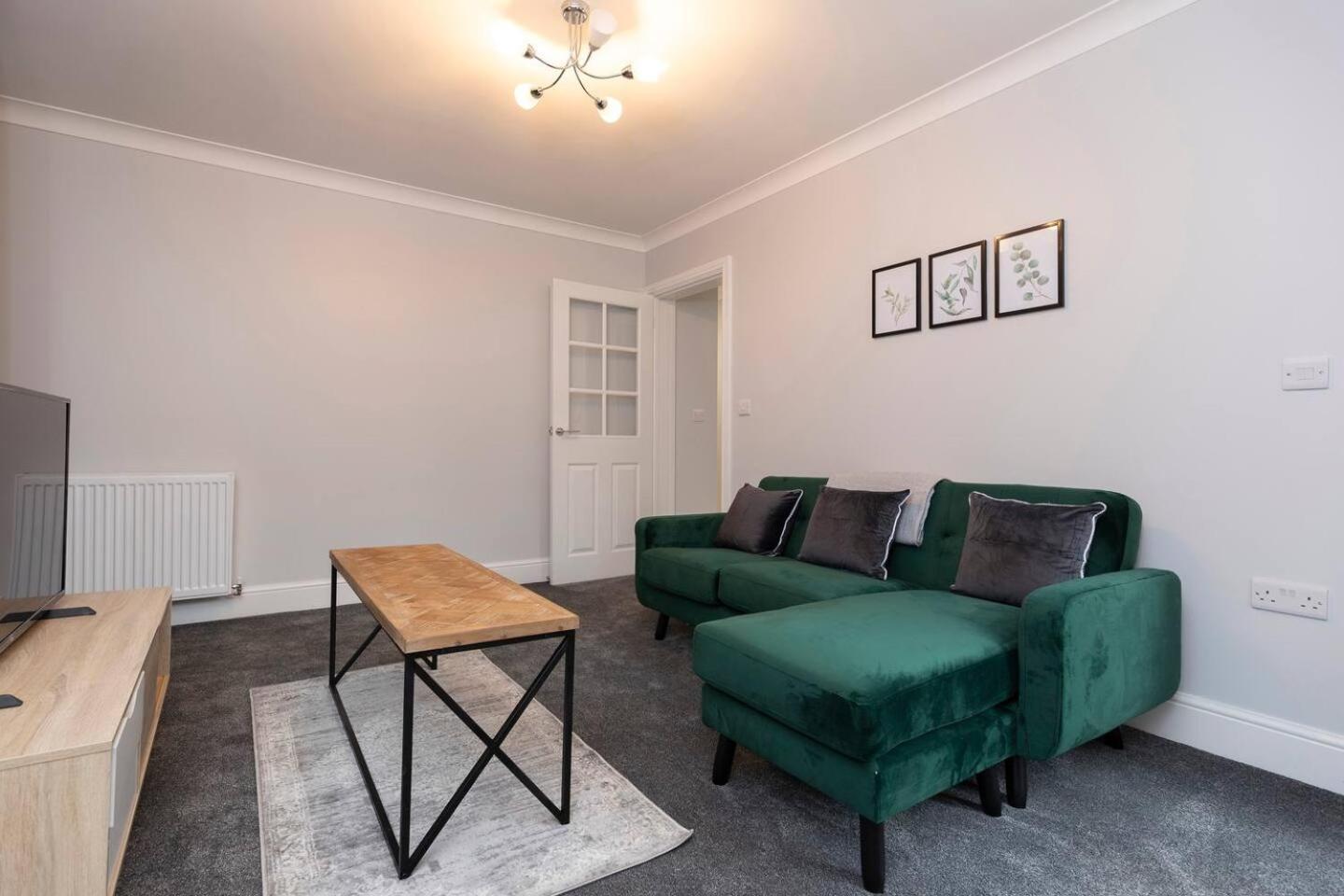 Modern 2 Bedroom Perfect For Family Friends And Workers Саут-Шилдс Екстер'єр фото